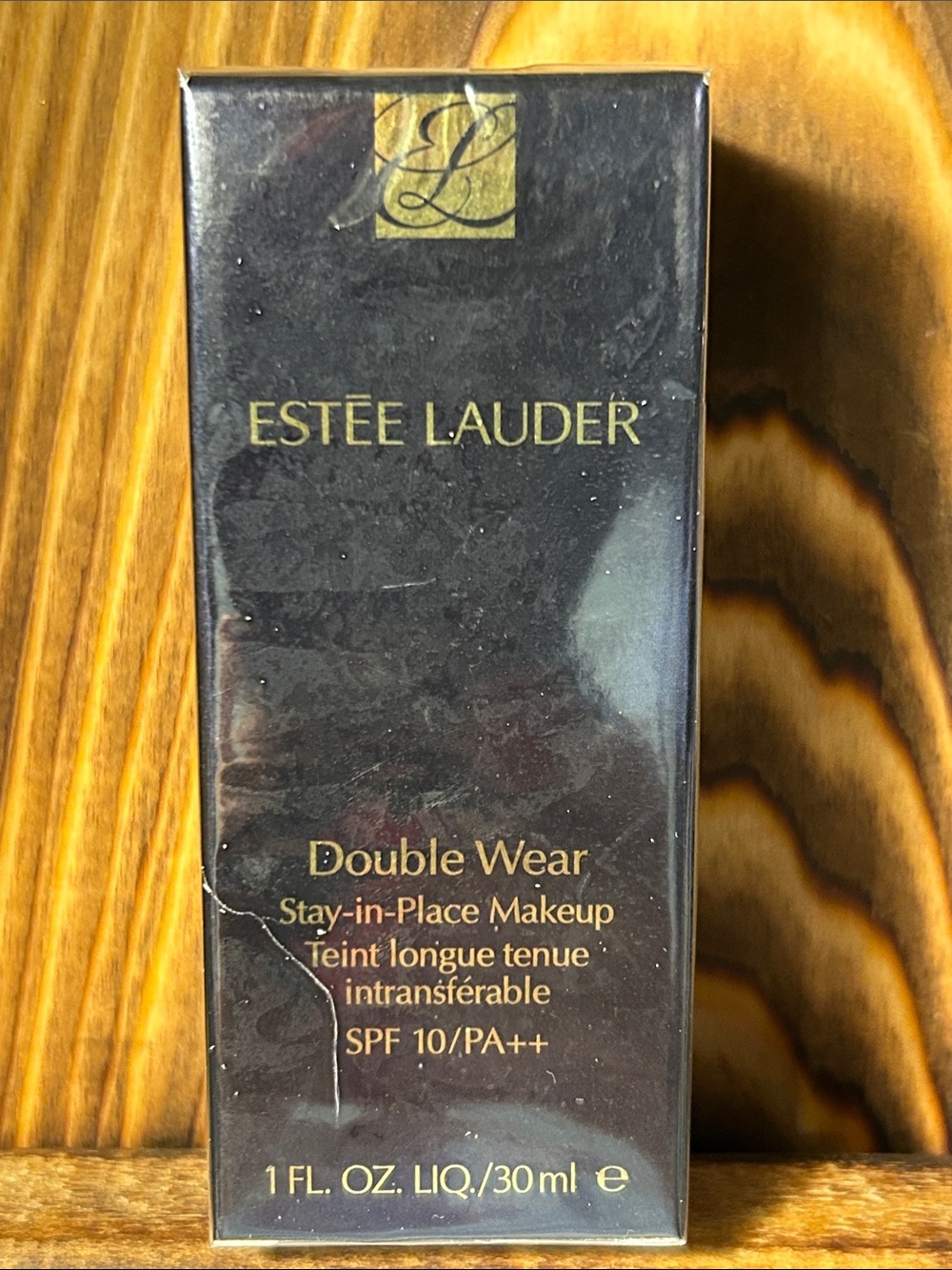 Estee Lauder Double Wear Foundation - Gold and Black Packaging. Shade is 1W1